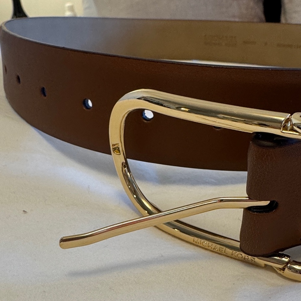 Michael Kors Brown Leather Belt with Gold Buckle - Picture 3 of 6